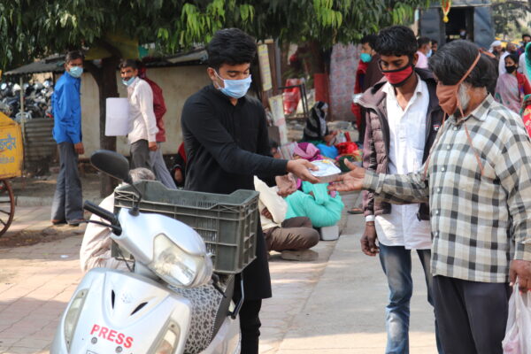 "Mission Luqma: Feed the Poor with Your Support"