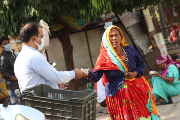 "Mission Luqma: Feed the Poor with Your Support"